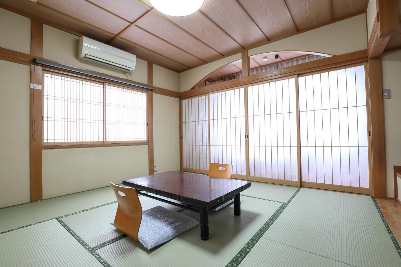 Tsukasaya Ryokan Tsuruoka Esterno foto